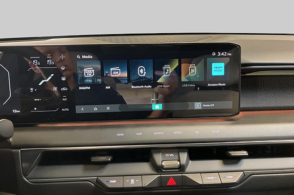Kia EV9 19 of 21