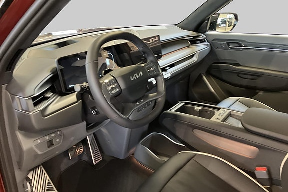 Kia EV9 8 of 21