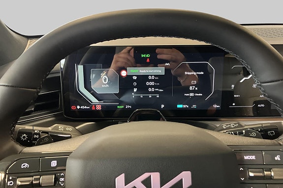 Kia EV9 14 of 21