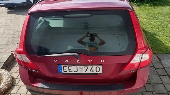 Volvo V70 5 of 6