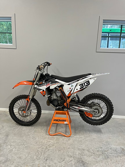 KTM sx 85cc 2 of 7