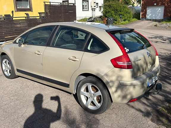 Citroen C4 3 of 6