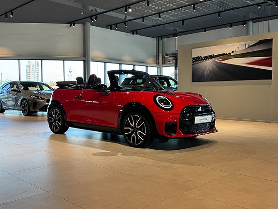 MINI Cooper S 3 of 17