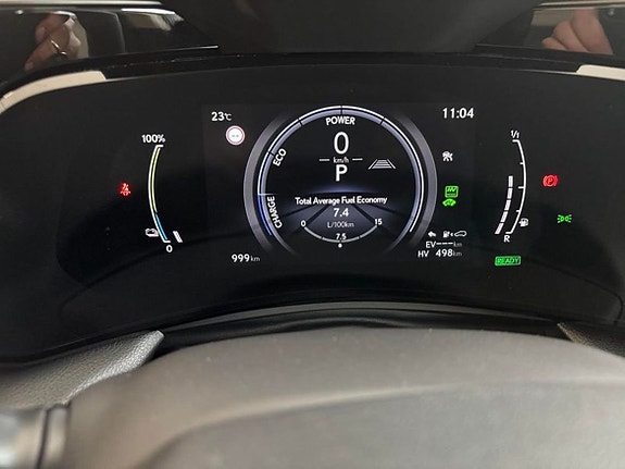 Lexus NX450h+ 13 of 15