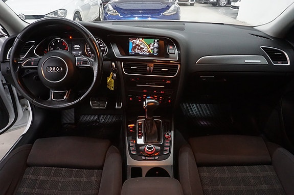 Audi A4 12 of 21
