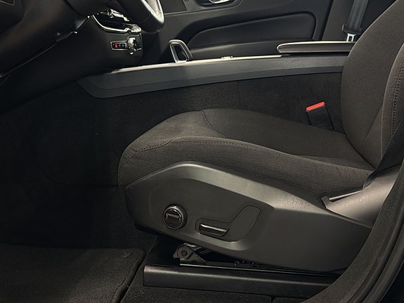 Volvo XC60 22 of 27