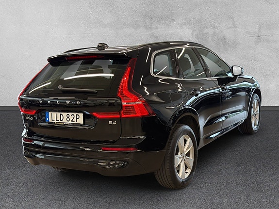 Volvo XC60 5 of 27
