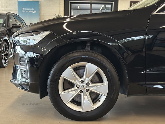 Volvo XC60 15 of 27