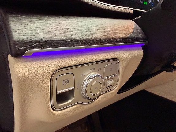 Mercedes-Benz GLE350 de 15 of 26