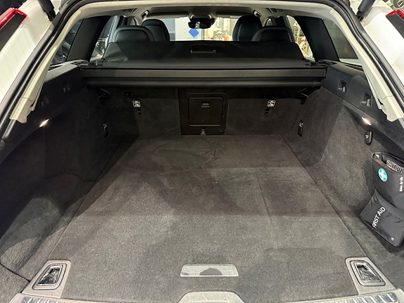 Volvo V90 22 of 30