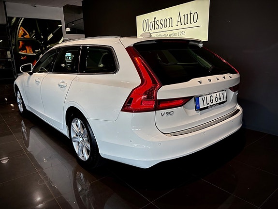 Volvo V90 30 of 30