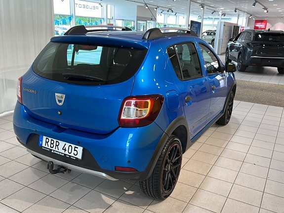 Dacia Sandero Stepway 4 of 20