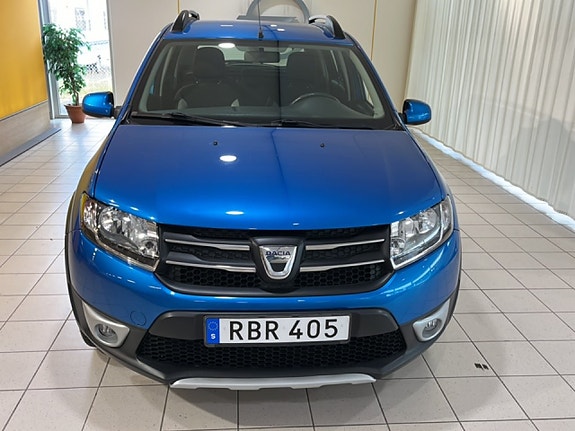Dacia Sandero Stepway 2 of 20