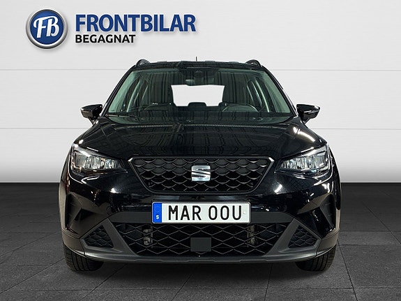 Seat Arona 2 of 22