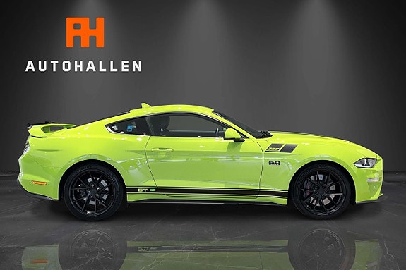 Ford Mustang 6 of 20