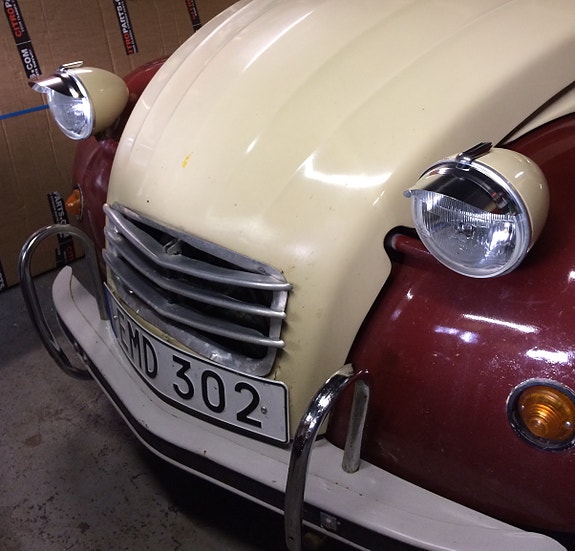 Citroen 2CV 4 of 12
