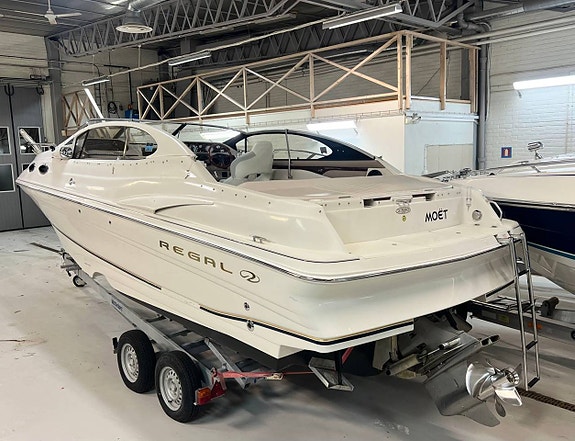 Regal 2550 LSC -2000 2 of 12