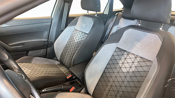 Volkswagen Taigo 8 of 12