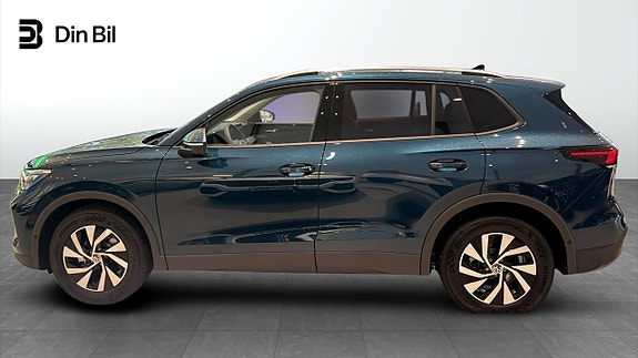 Volkswagen Tiguan 2 of 14