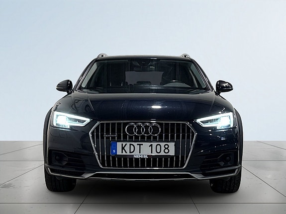 Audi A4 allroad 2 of 21