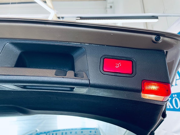 Mercedes-Benz C180 21 of 22