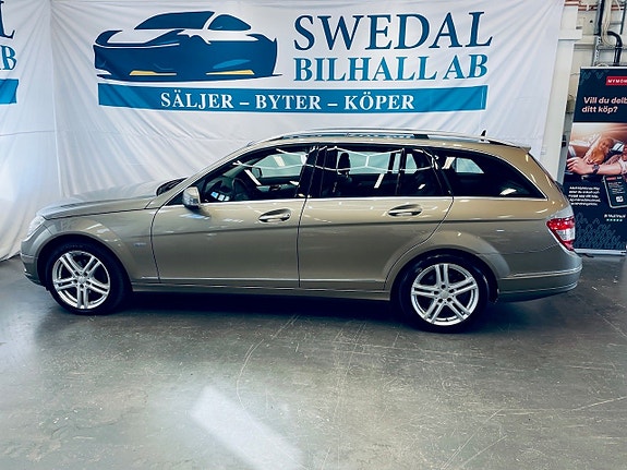 Mercedes-Benz C180 7 of 22
