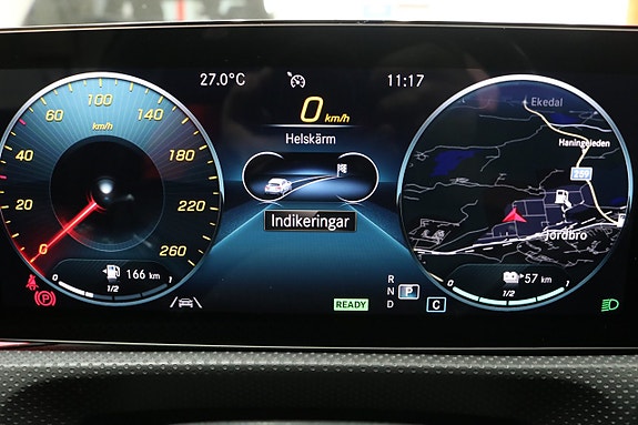 Mercedes-Benz A250 e 13 of 22