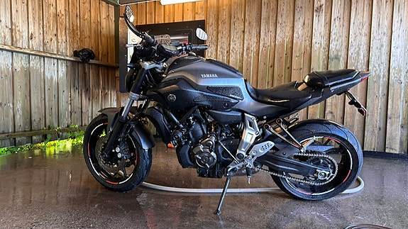 Yamaha MT-07 A2 7 of 13
