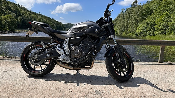 Yamaha MT-07 A2 2 of 13