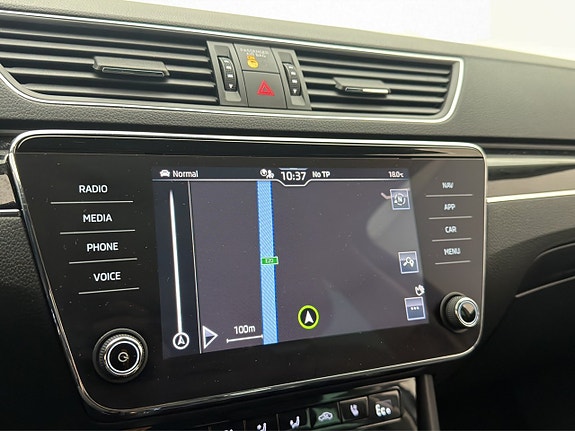 Skoda Superb 20 of 30