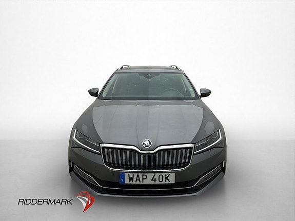Skoda Superb 2 of 30