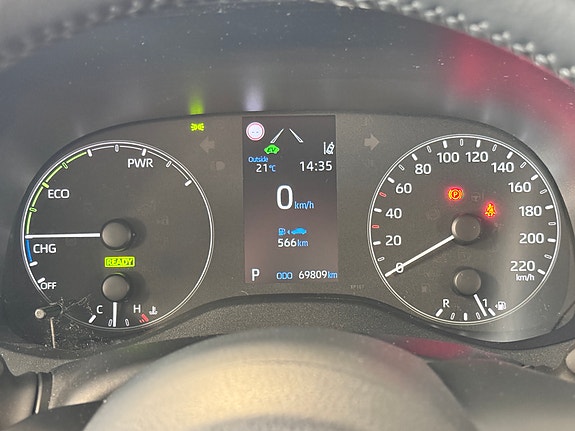 Toyota Yaris 10 of 10