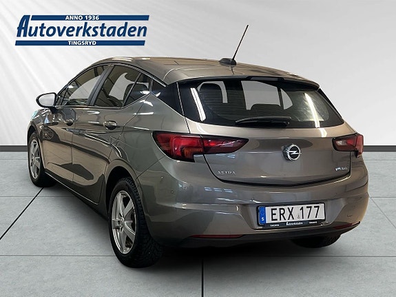 Opel Astra 2 of 8