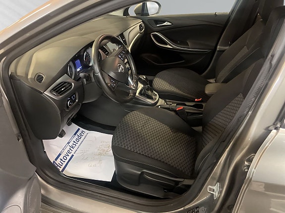 Opel Astra 6 of 8