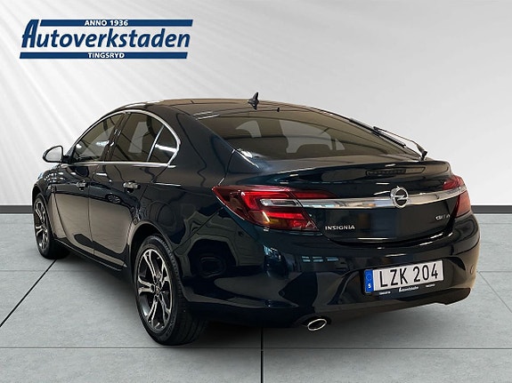 Opel Insignia 2 of 8