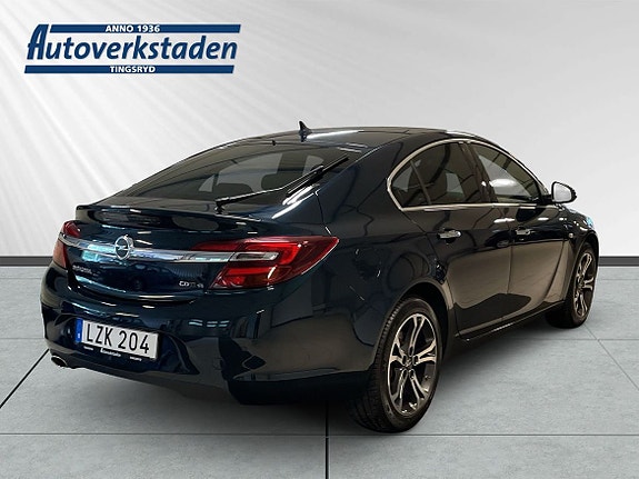 Opel Insignia 3 of 8
