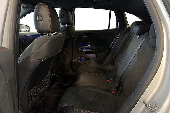 Mercedes-Benz GLA220 d 21 of 24