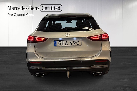Mercedes-Benz GLA220 d 6 of 24
