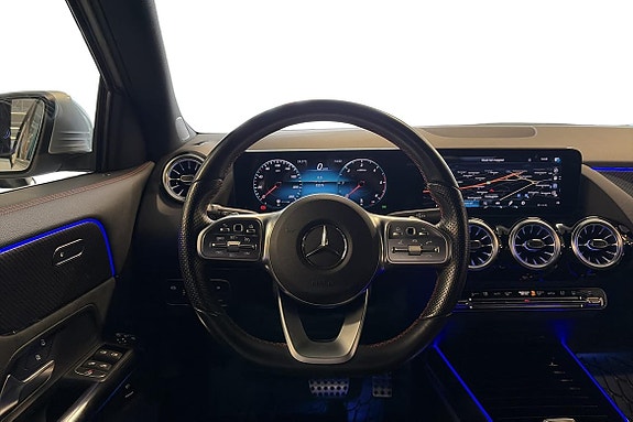 Mercedes-Benz GLA220 d 12 of 24