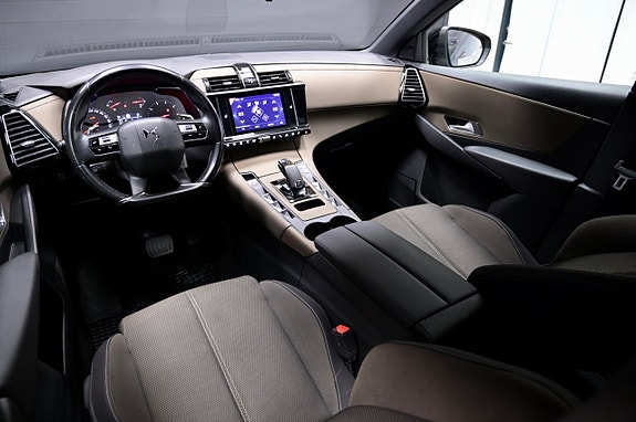 DS DS 7 Crossback 13 of 21