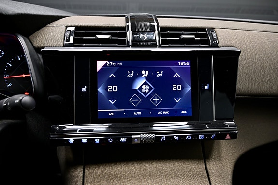 DS DS 7 Crossback 19 of 21