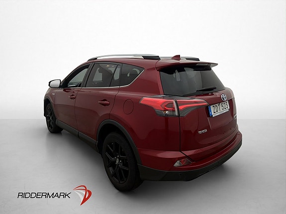Toyota RAV4 5 of 28