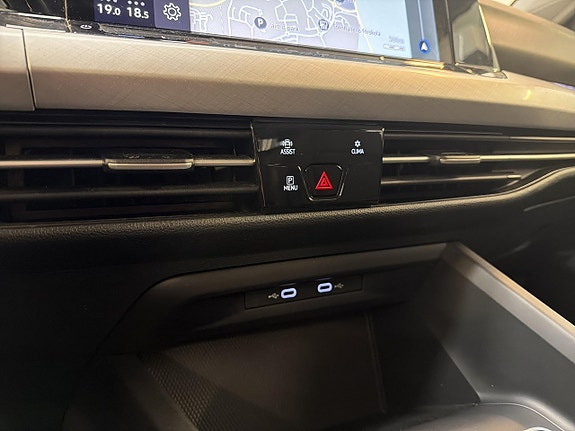 Volkswagen Golf I 24 of 29