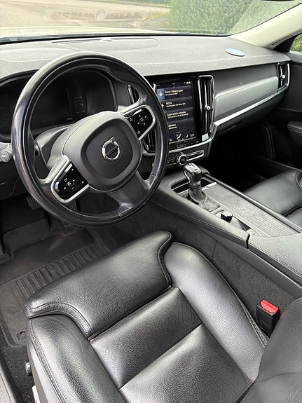 Volvo V90 Cross Country 5 of 5