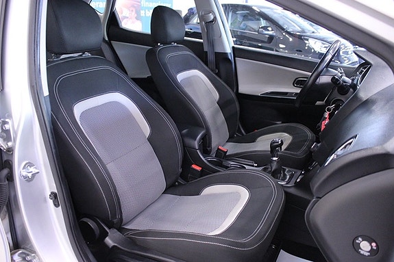 Kia Ceed 16 of 24