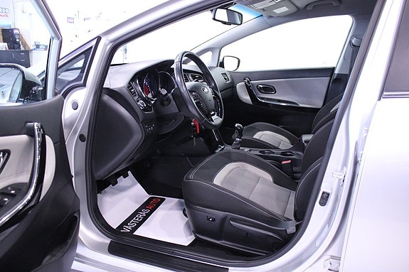 Kia Ceed 10 of 24