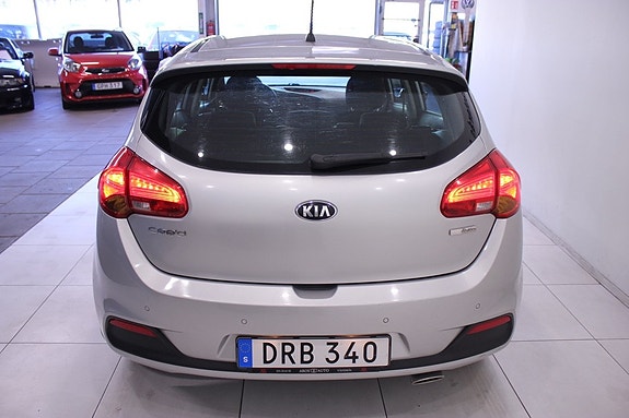 Kia Ceed 8 of 24