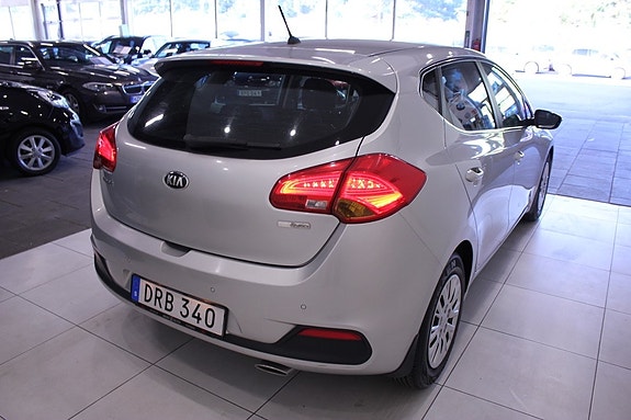 Kia Ceed 9 of 24