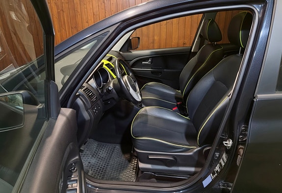Kia Venga 7 of 21