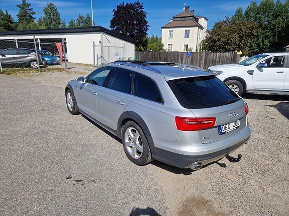 Audi A6 allroad 7 of 11